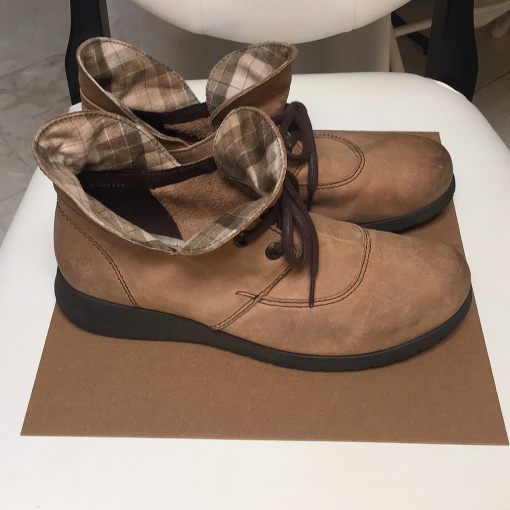 BORN HAMID BOOTIES womens